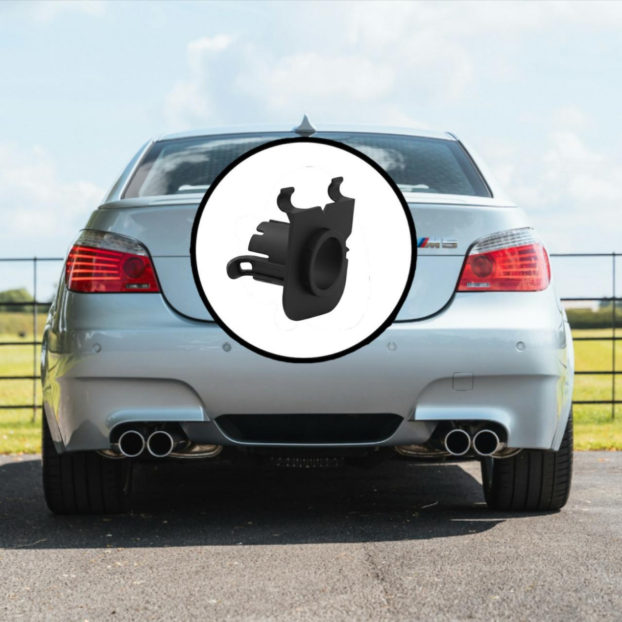 BMW E60 Arka Park Sensör Tutucu