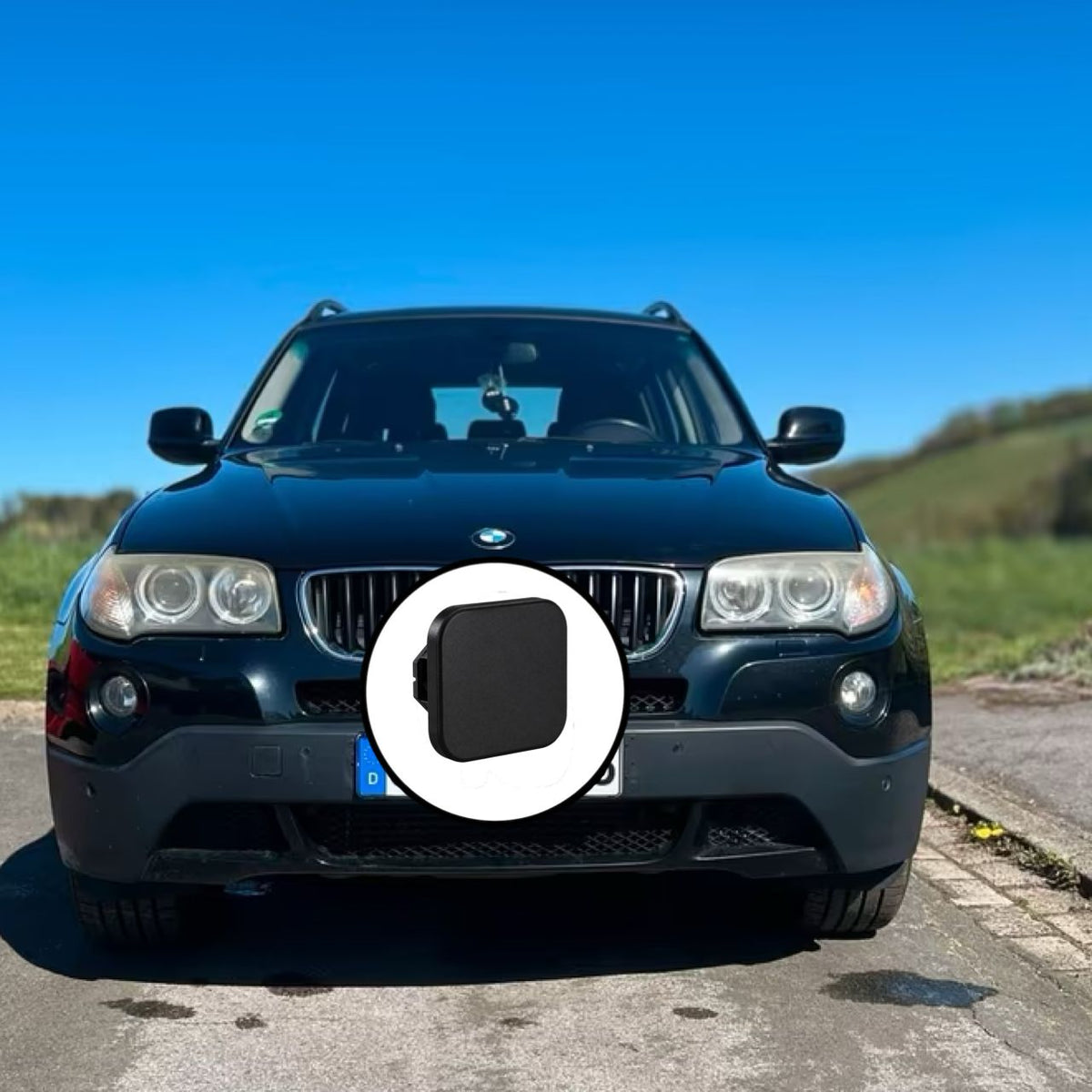 BMW E83 X3 Ön Çeki Demir Kapağı