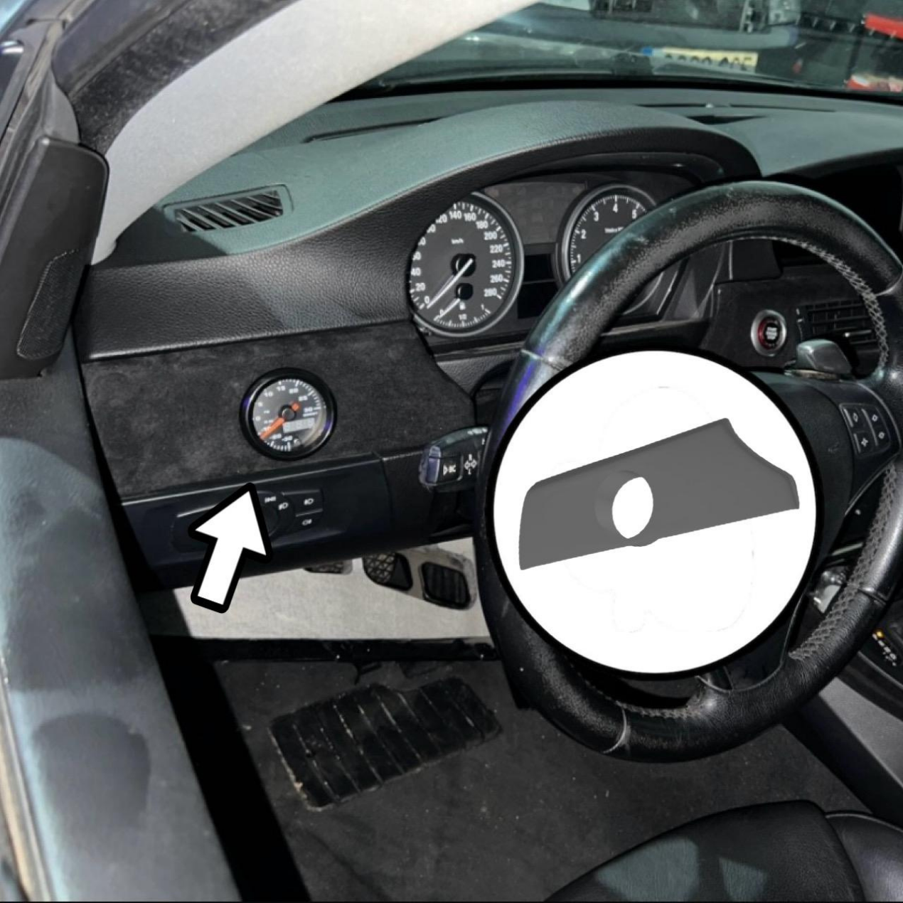 BMW E90 AFR Saat Tutucu/Trim