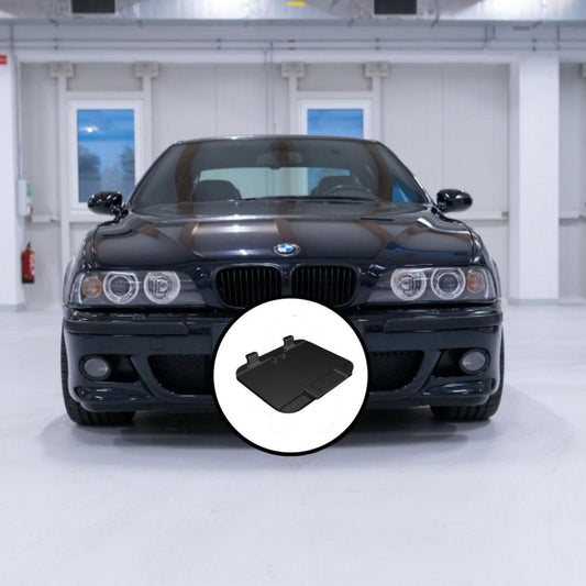 BMW E39 Ön Çeki Demir Kapağı